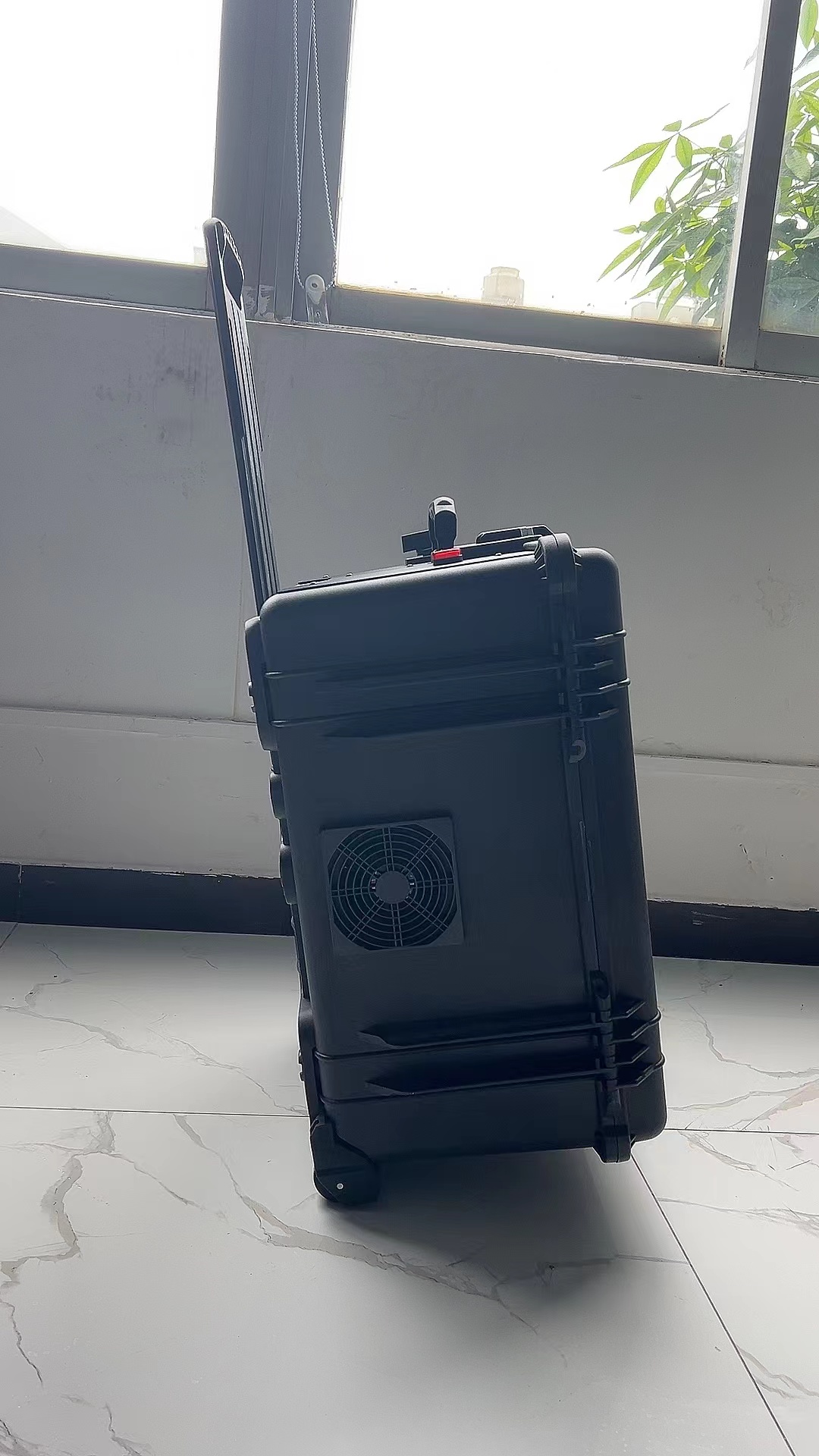 湟源手拉箱型移动通信干扰器